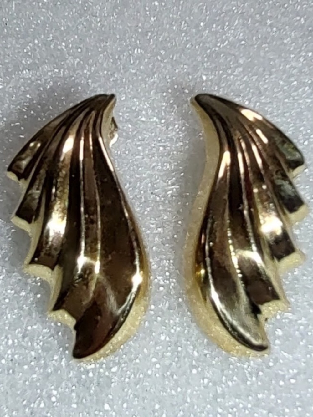 14k Angel Wing Earrings Yellow Gold Post Fine